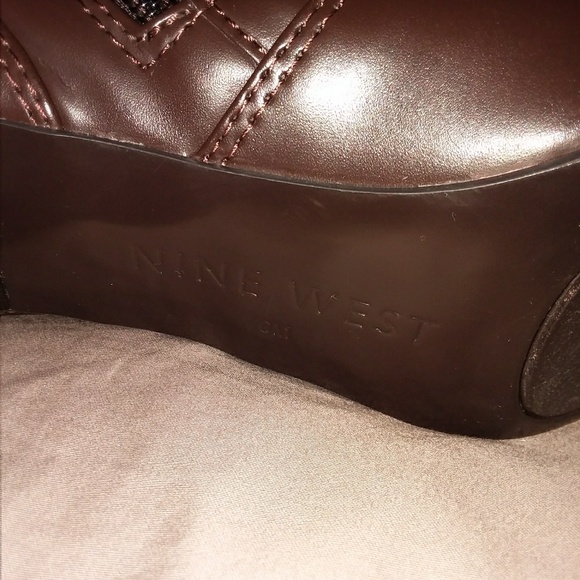 **Excellent Condition** Nine West Heel Boots - Picture 2 of 8